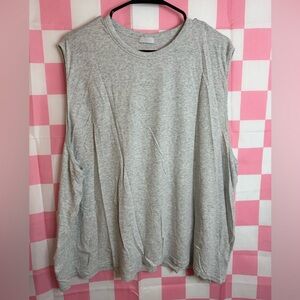 SKIMS Boyfriend Oversized Sleeveless Tee in Heather Grey